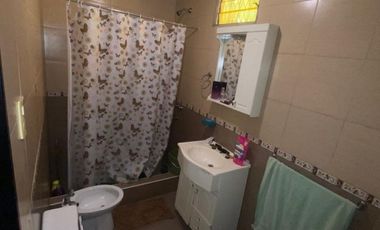 venta de propiedad con 3 casas