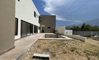 Casa en Venta en La Joya Residencial