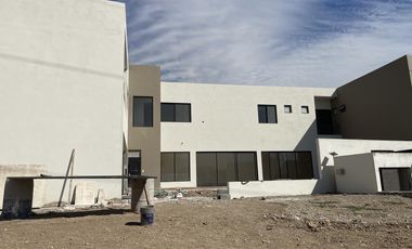 Casa en Venta en La Joya Residencial