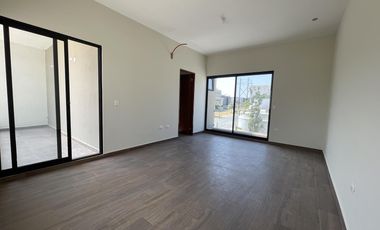 Casa en Venta en La Joya Residencial