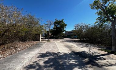 Terreno en venta en Paseo Country