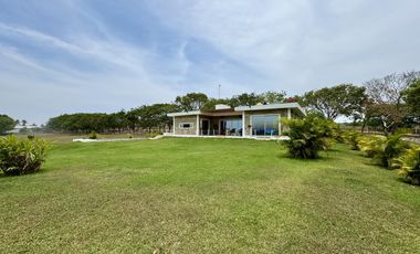 Casa en Pueblo Paso Del Toro