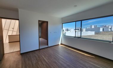 Casa en  Venta en Fraccionamiento privado con Casa Club