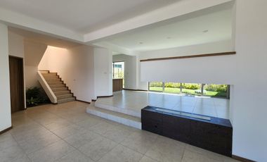 Casa en  Venta en Fraccionamiento privado con Casa Club