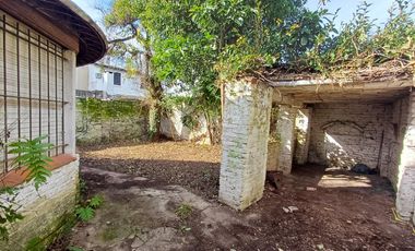 Lote con mejoras en Torcuato