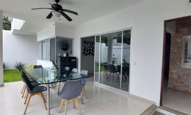 Casa en Fraccionamiento Rancho Cortes