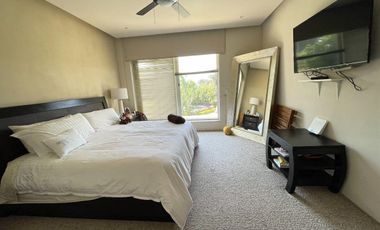 CASA EN VENTA EN LAS QUINTAS