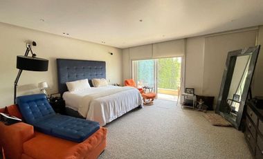 CASA EN VENTA EN LAS QUINTAS