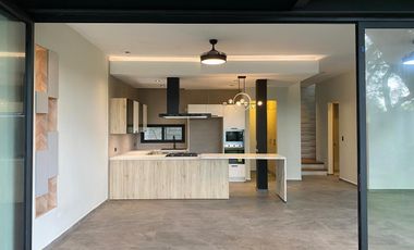 Casa en Fraccionamiento Rancho Cortes