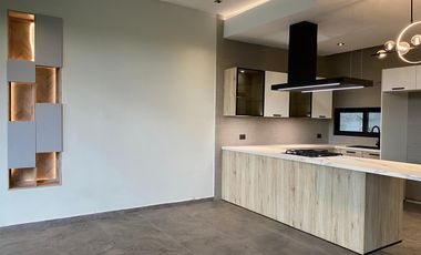 Casa en Fraccionamiento Rancho Cortes