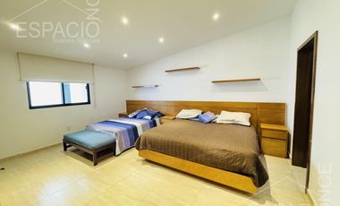 Casa en Fraccionamiento Jardines de Delicias