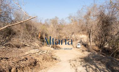 TERRENO EN VENTA BAHIAS DE HUATULCO (CERCA DEL AEROPUERTO DE HUATULCO)