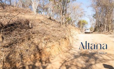 TERRENO EN VENTA BAHIAS DE HUATULCO (CERCA DEL AEROPUERTO DE HUATULCO)