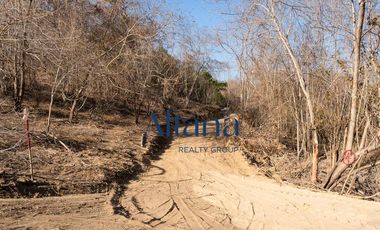 TERRENO EN VENTA BAHIAS DE HUATULCO (CERCA DEL AEROPUERTO DE HUATULCO)