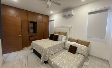 TAI TAI, Casa en VENTA y RENTA AMUEBLADA con alberca, roof garden, sala de TV y cuarto de servicio