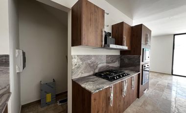 Casa en Venta en Mérida, Privada al Norte, con recámara en planta baja