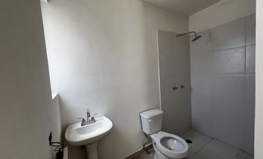 Casa en Venta en Mérida, Privada al Norte, con recámara en planta baja