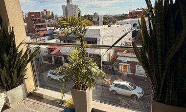 EN VENTA MODERNO DPTO 1 DORMIMTORIO - ZONA CENTRO