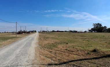 EN VENTA- 2 LOTES EN INGRESO A LOTEO LOMA HERMOSA