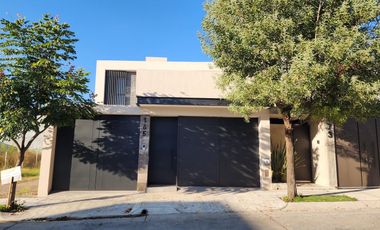 Casa en venta El Retajo Vista Bella Fraccionamiento privado