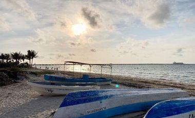 Casa en  venta frente al mar en Progreso 3 casas en 1 terreno