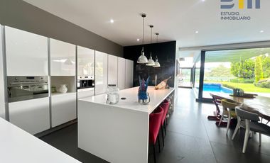 BOSQUE DE LAS LOMAS. casa en venta