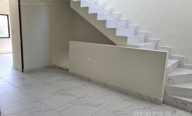 Casa - Residencial Santuario