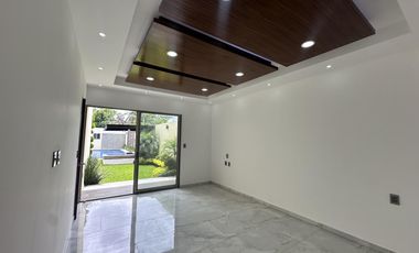 CASA EN LOMAS DE VISTA HERMOSA