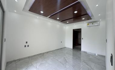 CASA EN LOMAS DE VISTA HERMOSA