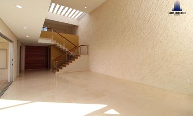 Casa en Fraccionamiento Las Palmas