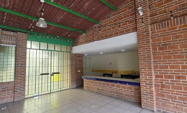 FINCA/LOCAL COMERCIAL EN VENTA EN RESIDENCIAL DEL VALLE A UNOS METROS DE PRIMER ANILLO