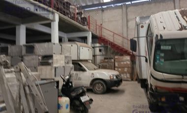 Bodega con oficinas en Venta en La Laguna, Tlalnepantla