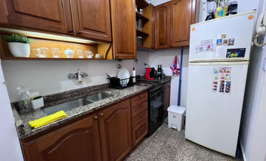 Venta Apto Credito Departamento Tres Ambientes con Cochera y Baulera en Acassuso