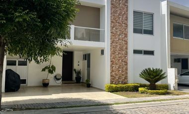 Casa en VENTA Parque Guanajuato Lomas de Angelópolis Cholula Puebla.