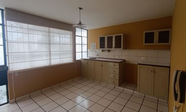 Departamento en PROLONGACION BENAVIDES