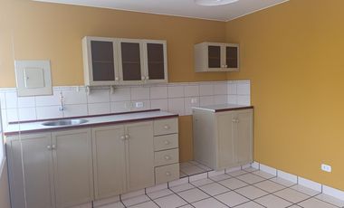 Departamento en PROLONGACION BENAVIDES