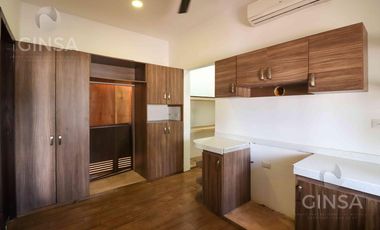 EXCELENTE RESIDENCIA EN VENTA TIPO HACIENDA UBICADA EN PRADERAS DEL MAYAB