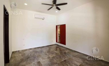 EXCELENTE RESIDENCIA EN VENTA TIPO HACIENDA UBICADA EN PRADERAS DEL MAYAB