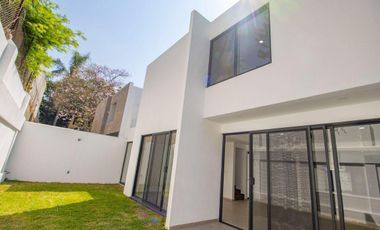 Casa en Fraccionamiento Lomas de Atzingo