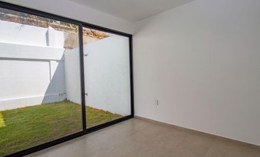 Casa en Fraccionamiento Lomas de Atzingo