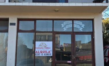 Local comercial en alquiler anual. Valeria del Mar.