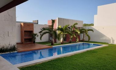 PALMAS GREEN , Casa en VENTA con acabados de lujo, con jardin y alberca
