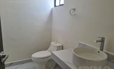 Casa en García, zona de Dominio Cumbres