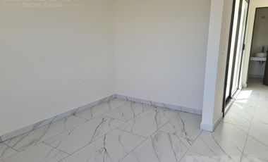 Casa en García, zona de Dominio Cumbres