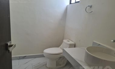 Casa en García, zona de Dominio Cumbres