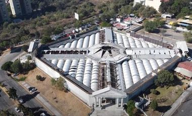 ACROPOLIS Edificio Comercial en venta