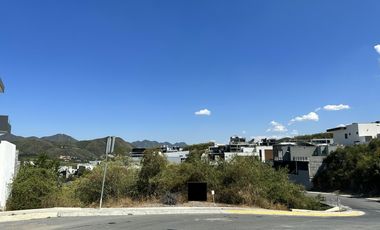 Terreno en Venta en Sierra Alta 9o