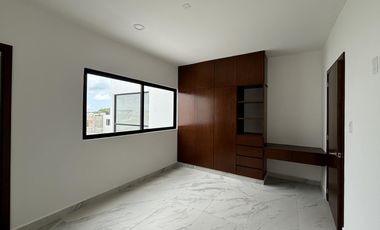 LOMAS DEL DORADO, Casa en VENTA con jardin