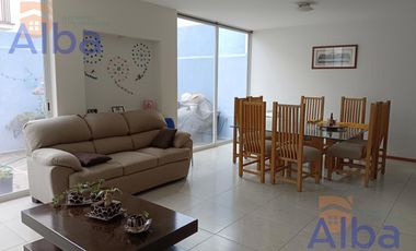 CASA EN VENTA EN LA QUERENCIA 304