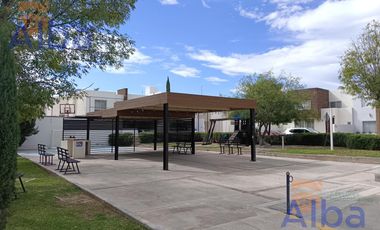 CASA EN VENTA EN LA QUERENCIA 304